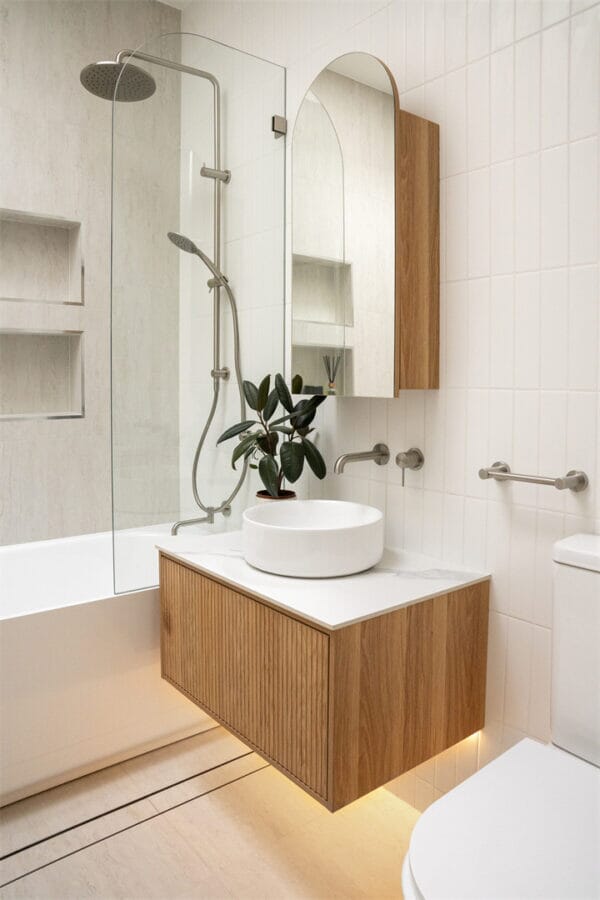 Nero DOLCE/MECCA Shower Set Brushed Nickel Showers Nero