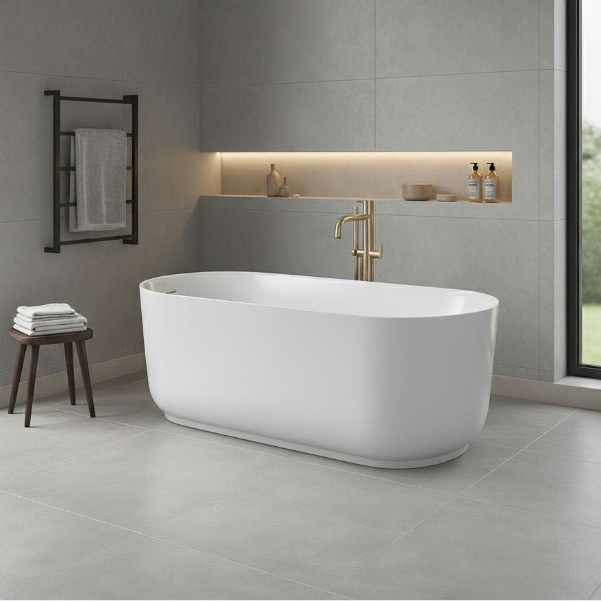 Nola 1700mm Freestanding Bath with Overflow Gloss White Baths Arova