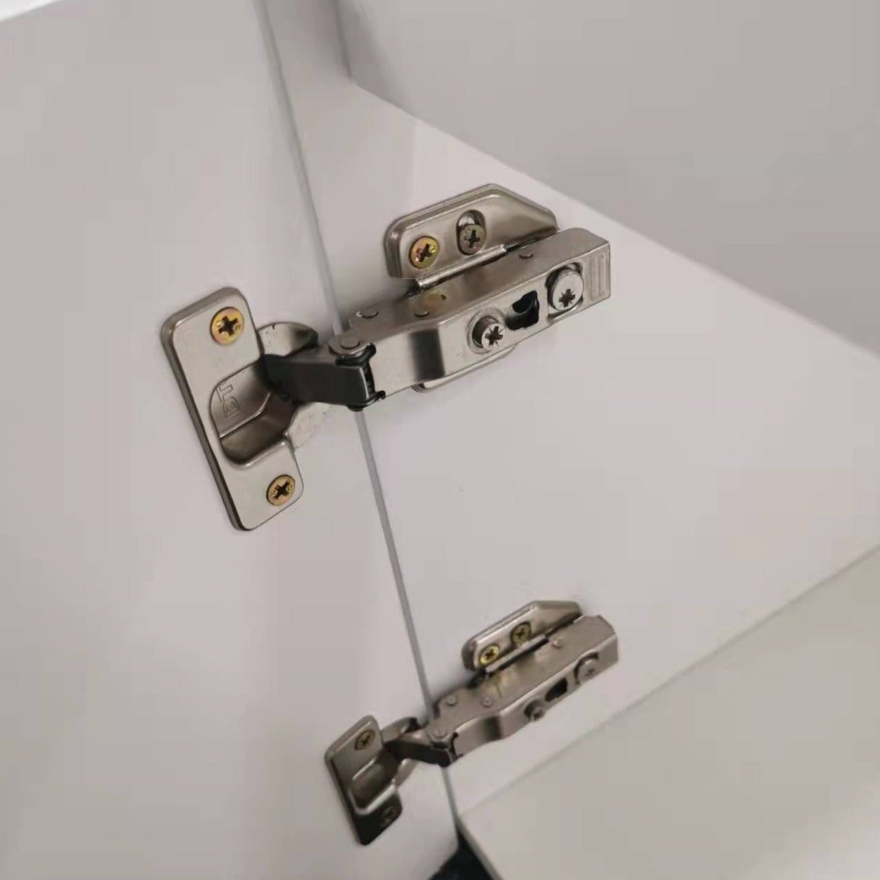 CLOVER 60cm Wall Hung Bathroom Vanity Vanities & Mirrors Arova