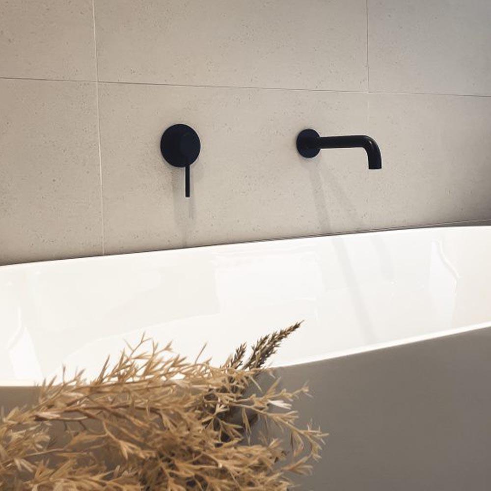 COMO Bath Spout Matte Black Tapware Arova
