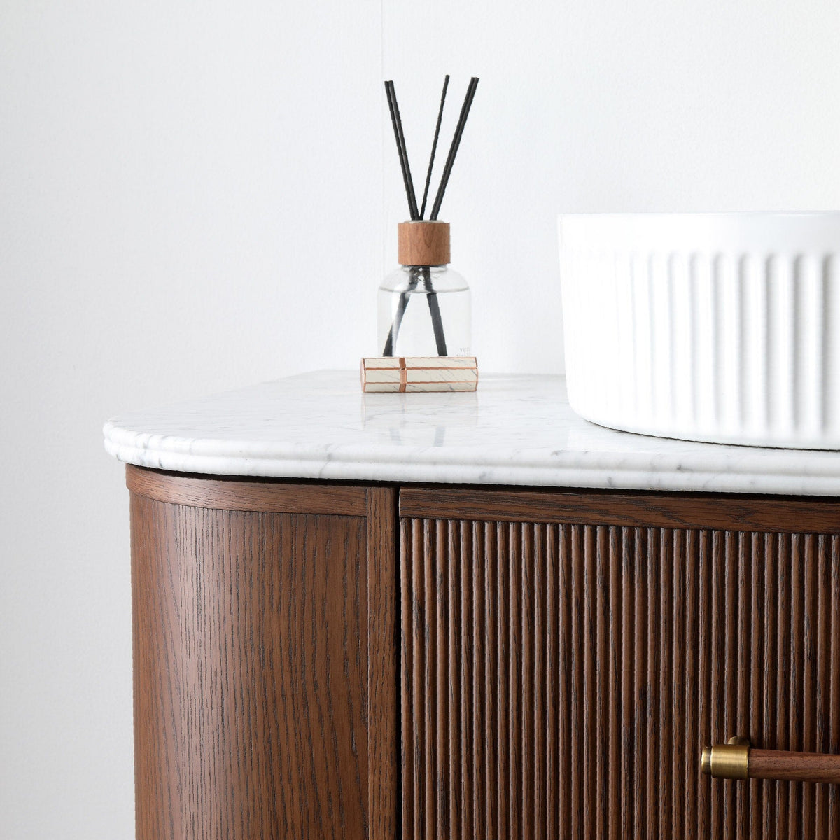 ICONA 900mm Curved Fluted Wall Hung Bathroom Vanity Timber Veneer Vanities Arova 
